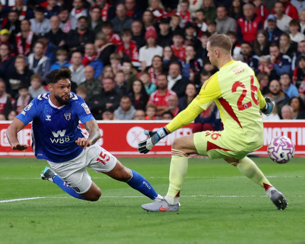 Sunderland taklukkan Nottingham Forest, Ange Postecoglou tunggu kemenangan